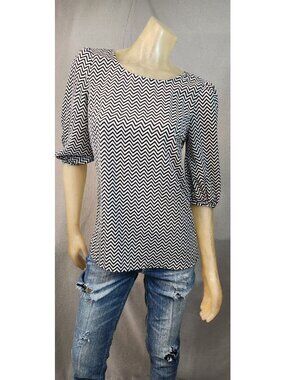 Bee Stitched Black White Chevron Round Nck Half Slv Blouse Top Shirt SMALL USED